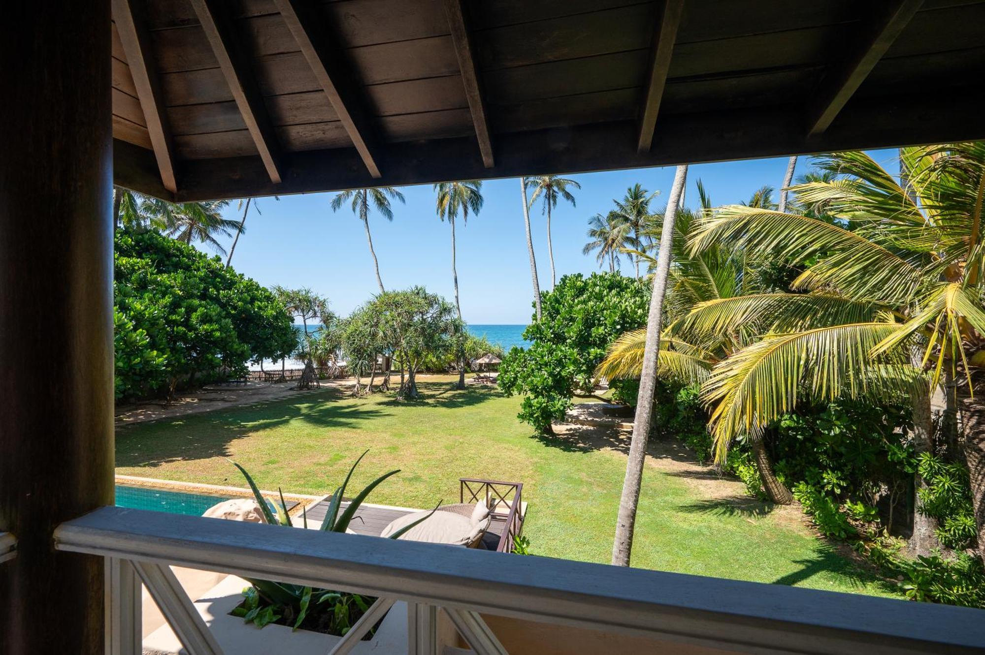 On The Rocks Villa Unawatuna Exterior photo